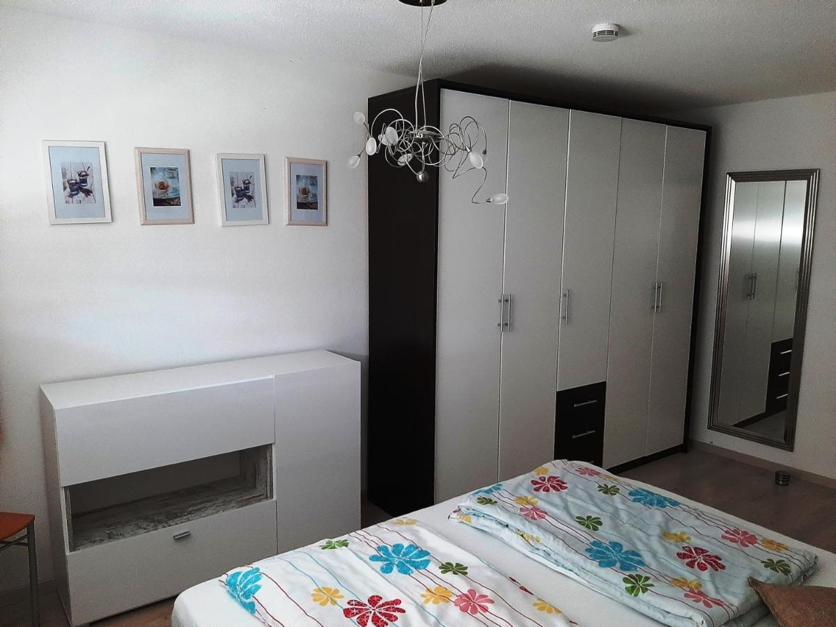 Jollen Apartments FDH الغرفة الصورة